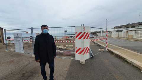 Bari, iniziati i lavori di riqualificazione della strada costiera di Torre a Mare